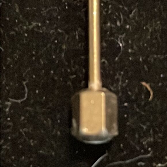 Vintage-1960s-gold tone hexagonal shaped tie tack/lapel pin - Picture 5 of 12